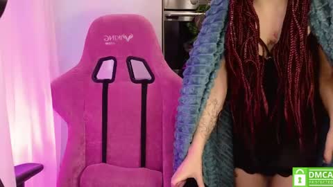 Alice  online show from April 15, 12:36 am