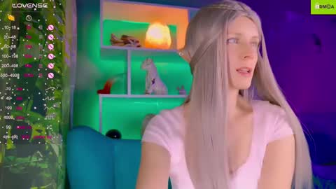 your_spring online show from October 20, 12:59 am