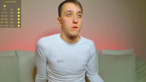 Alex online show from February 8, 7:39 pm