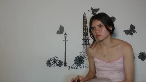 KAREN online show from December 4, 9:18 pm