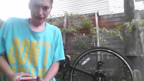 yourbigbootybestie online show from April 11, 10:47 pm