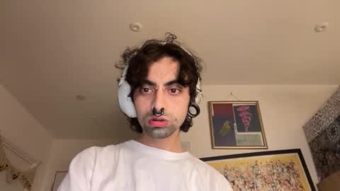 yourboo25 online show from March 18, 4:29 am