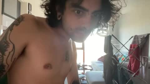 yourboo25 online show from April 24, 7:32 am