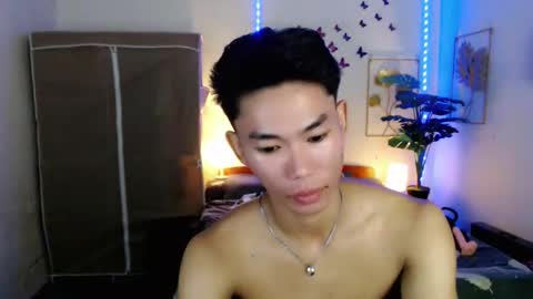 Rence online show from March 22, 3:32 am