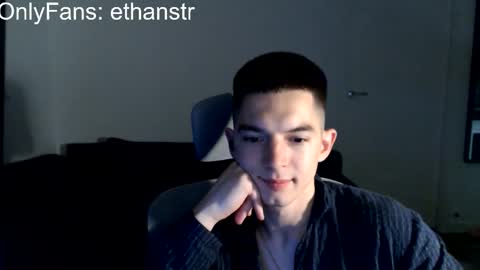 Snapshot of yourethan chatting on October 11, 9:29 pm yourethan online show from October 11, 9:29 pm