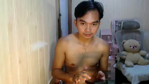 Snapshot of yourfantasyboyjr chatting on September 15, 8:32 pm i am your dream boy  JR  online show from September 15, 8:32 pm