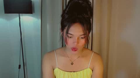 Sweet Ariana online show from March 11, 8:53 pm