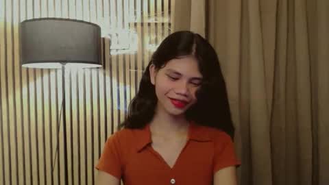 Vivian online show from November 7, 11:51 pm