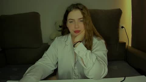 yourgem__ online show from March 29, 1:46 pm