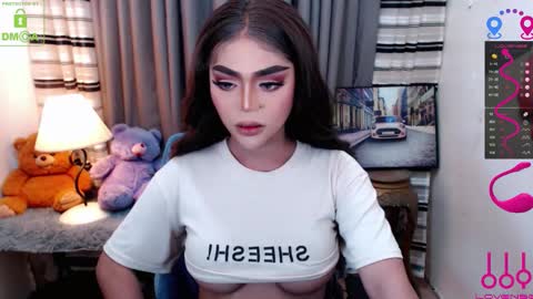 CHARLOTTE online show from November 4, 4:19 pm