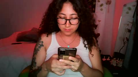 Serena online show from February 2, 4:26 am