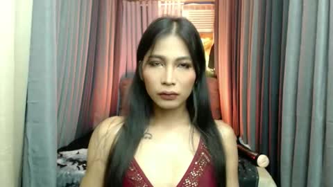 yourprettybella_ts online show from November 2, 6:19 pm