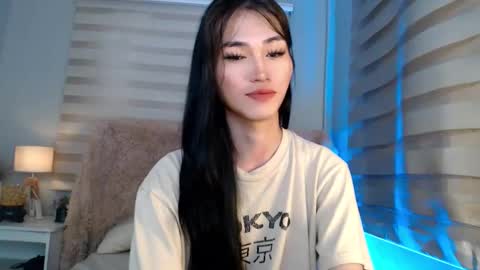 Snapshot of yoursexservice chatting on October 12, 12:03 am    online show from October 12, 12:03 am