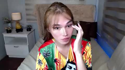 Snapshot of yoursexservice chatting on October 29, 1:18 am    online show from October 29, 1:18 am