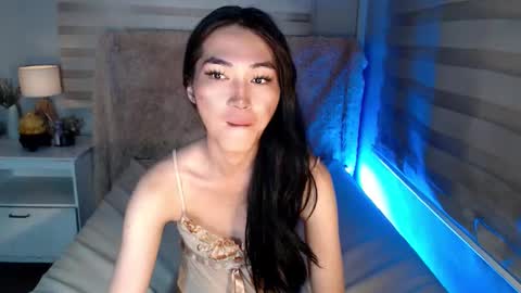 Snapshot of yoursexservice chatting on October 1, 2:32 am    online show from October 1, 2:32 am