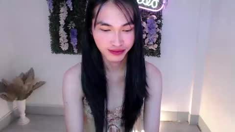 Snapshot of yoursexservice chatting on February 27, 11:04 pm    online show from February 27, 11:04 pm