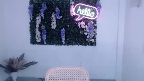 Snapshot of yoursexservice chatting on March 11, 11:47 pm    online show from March 11, 11:47 pm