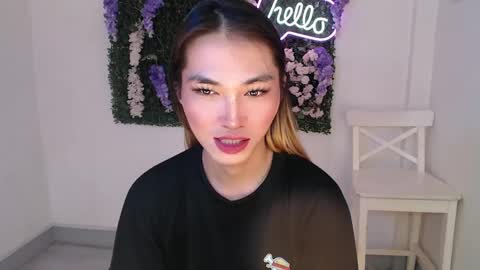 Snapshot of yoursexservice chatting on February 2, 10:49 pm    online show from February 2, 10:49 pm