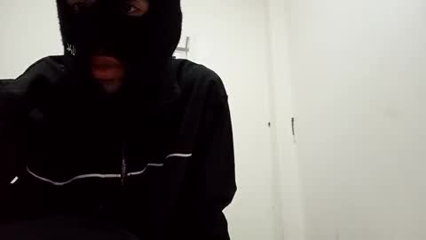 yoursexy150154 online show from February 4, 12:03 am