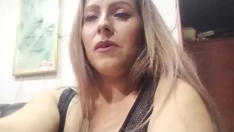 yoursexymature2024 online show from March 6, 5:14 am