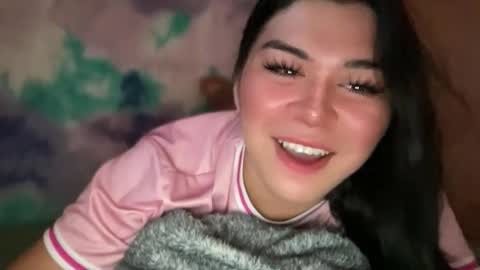 yoursexytowngirl online show from March 17, 4:39 am