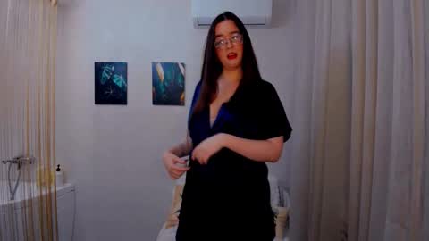 yoursweetmaddy online show from March 14, 7:40 pm