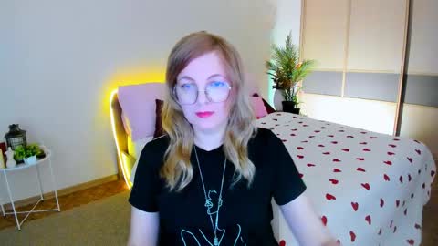 Alice online show from June 5, 9:26 am