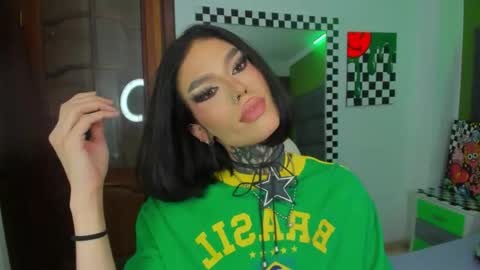 GI online show from February 1, 7:38 am