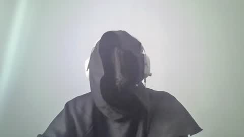 yourwhitesissy online show from August 9, 1:27 pm