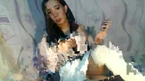 yourwife_material99 online show from April 21, 8:32 am