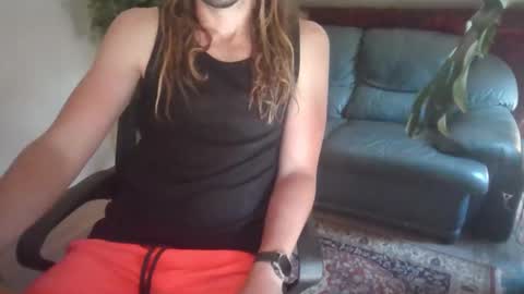 Snapshot of yousaywhen01 chatting on October 22, 1:02 pm yousaywhen01 online show from October 22, 1:02 pm