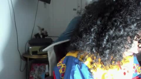 elizabeth  ju   online show from March 27, 11:00 am