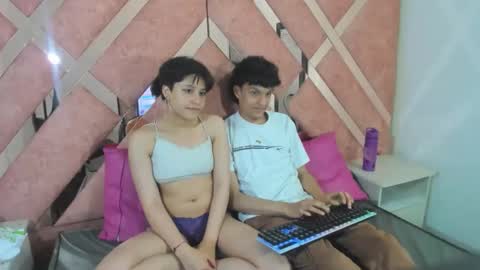 Yui  Rin online show from November 29, 3:14 am