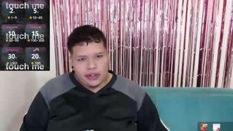 yul an val online show from March 8, 2:26 am