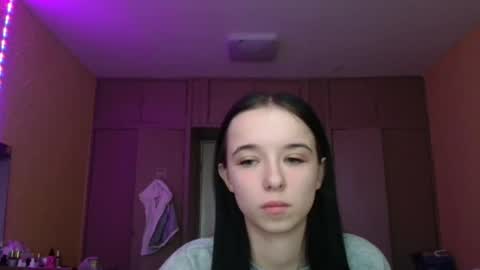 Yuliia online show from April 8, 6:49 am