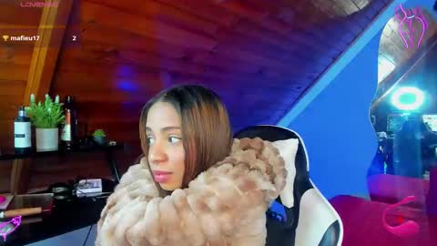 yumi_hanna online show from January 7, 2:49 am