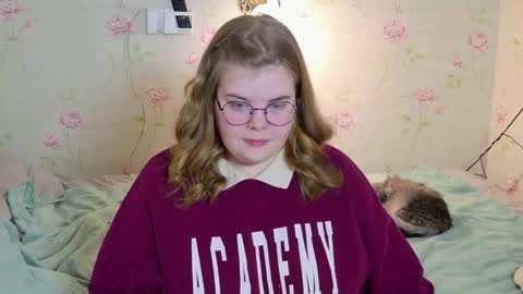 Polly online show from February 20, 3:36 pm