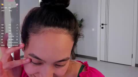 Cindey online show from March 22, 8:29 am