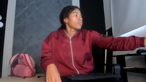 Yummyduo online show from February 17, 11:55 am