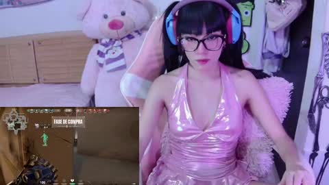 yuna_pink666 online show from December 4, 7:11 am