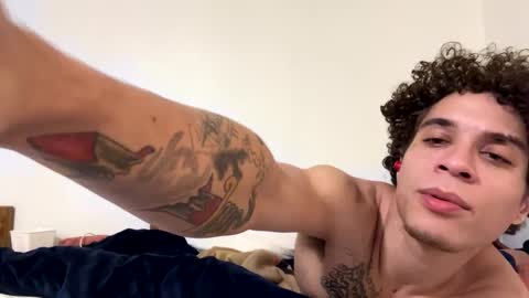 yungxxhung online show from January 15, 10:06 am