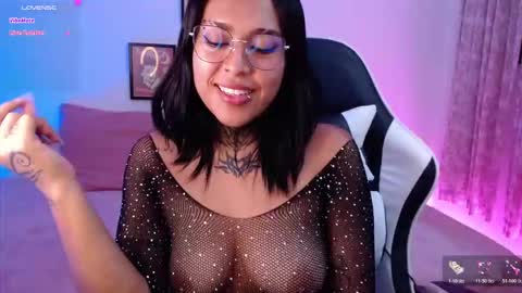 Angelly online show from March 10, 8:40 am