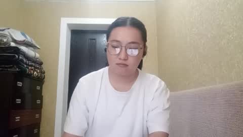 Yuna online show from November 14, 4:36 am