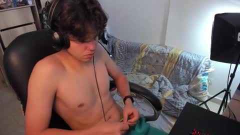 yurii_moody online show from October 16, 7:02 pm