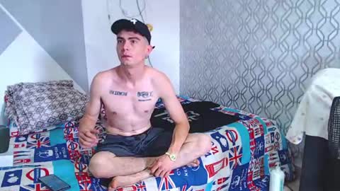 Zac efront online show from June 22, 6:26 pm