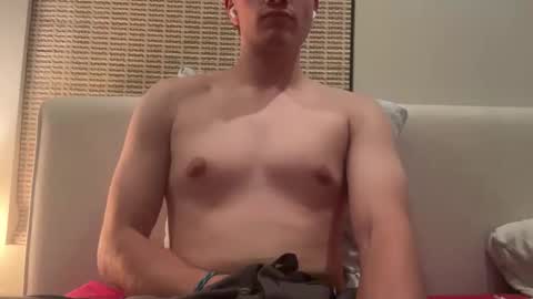 Snapshot of zach_curry44 chatting on October 26, 9:32 am zach_curry44 online show from October 26, 9:32 am