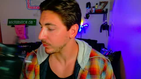 Zach Rhyder online show from October 7, 1:45 am