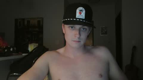 zachary893 online show from May 8, 1:11 am