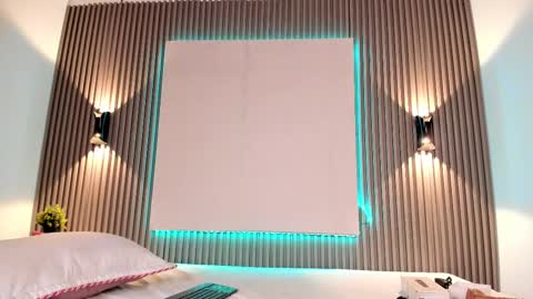 zafira online show from February 28, 8:18 pm