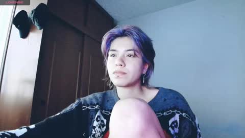 Snapshot of zafira_raven chatting on October 21, 9:18 pm zafira_raven online show from October 21, 9:18 pm